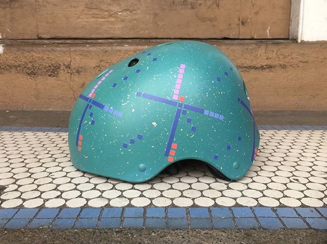 This #pdxcarpet helmet has been a recent popular request (one of my favorite designs and favorite airport floors). My third one in the last 3 weeks. Does that mean @pdxcarpet is sold out of doormats?
