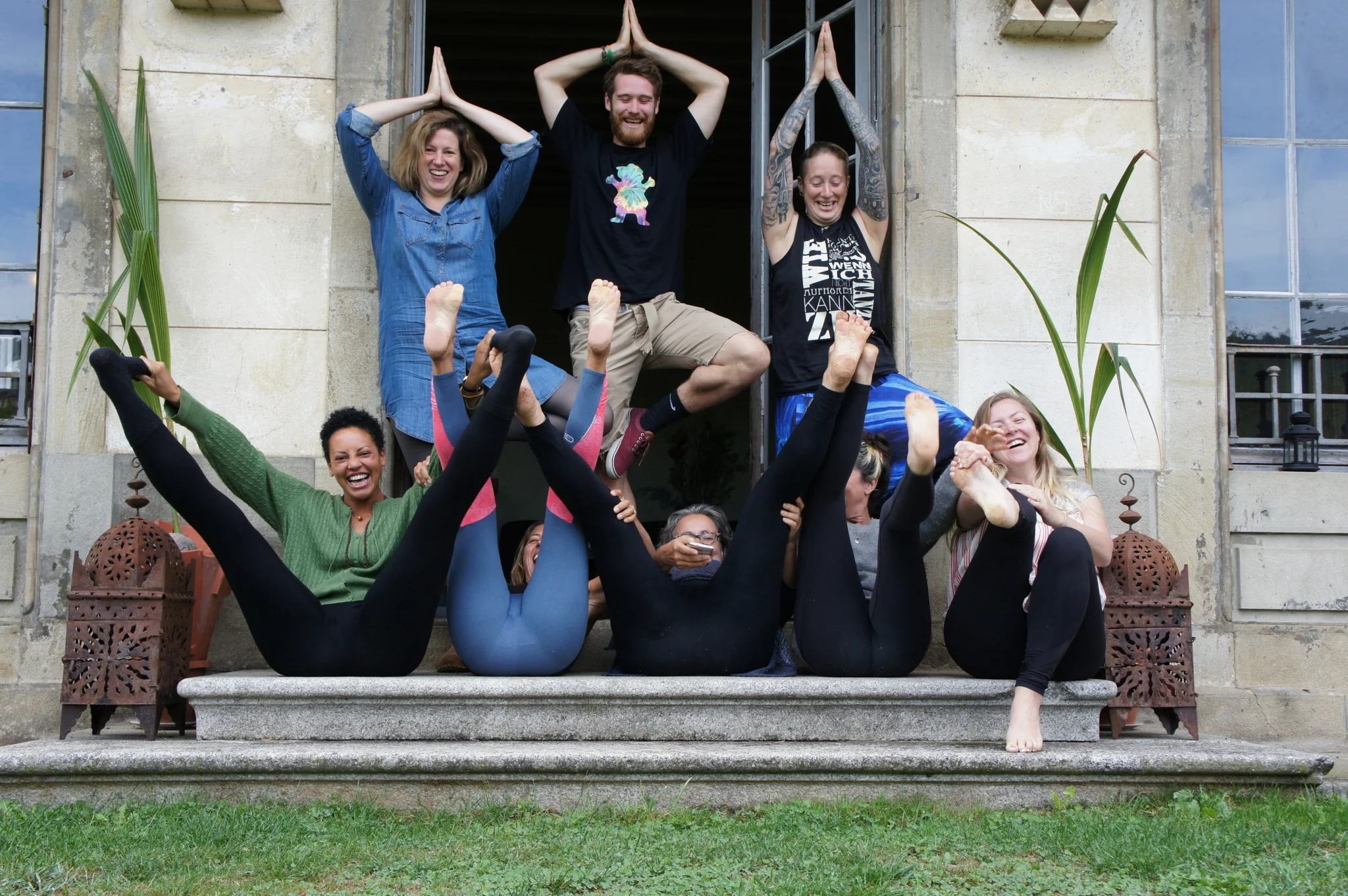 Messing about for our group pic at the end of the retreat 