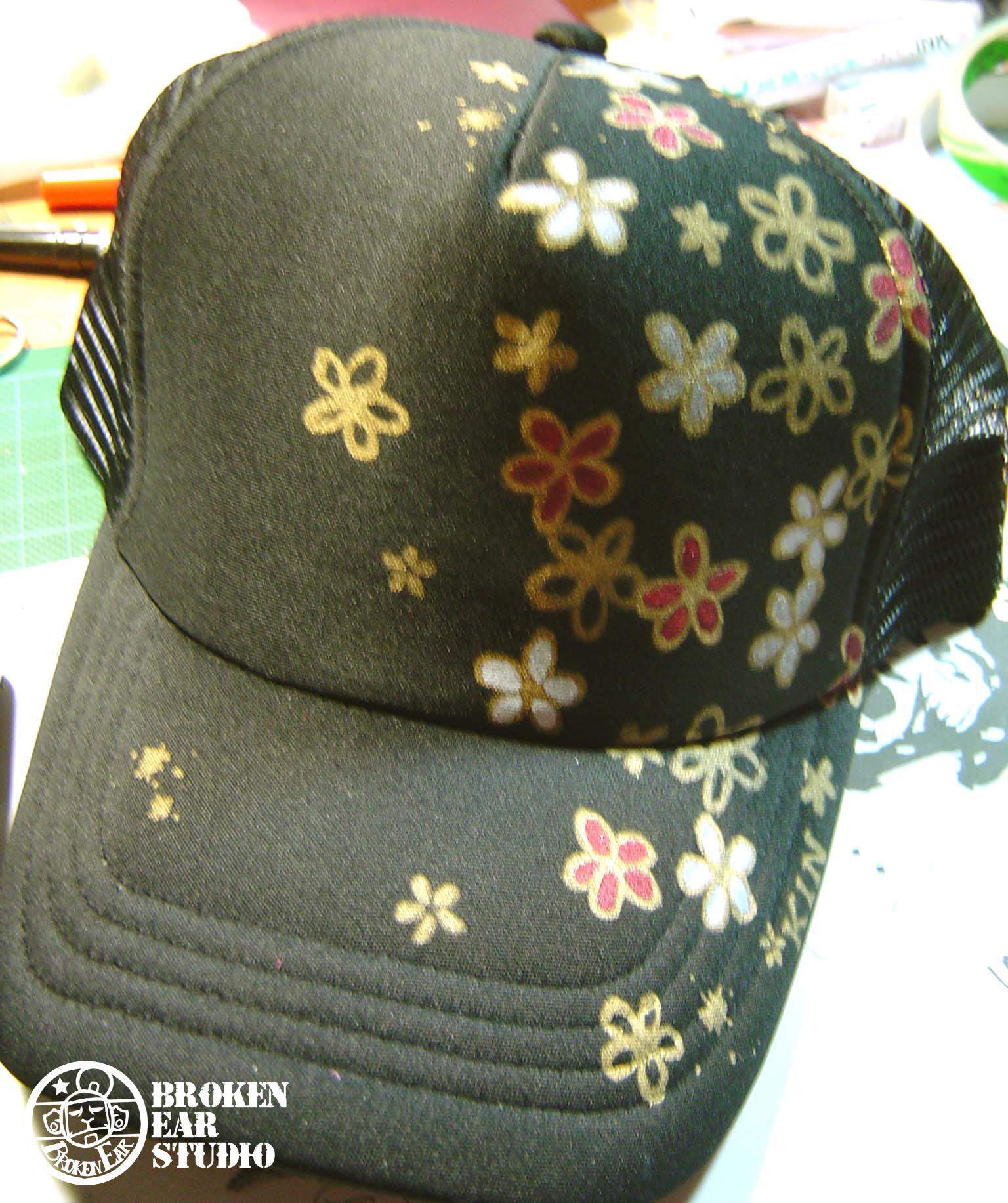 CAP025.jpg