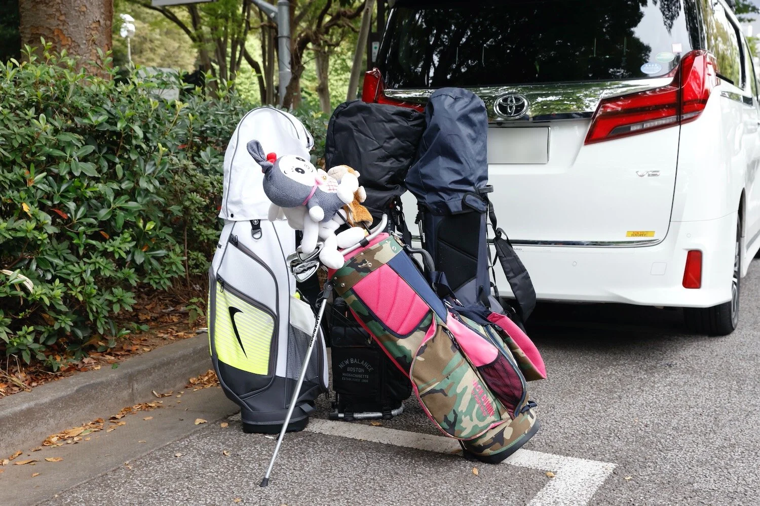 ゴルフに最適なクルマを徹底比較！シーンに合わせて乗り分けよう 