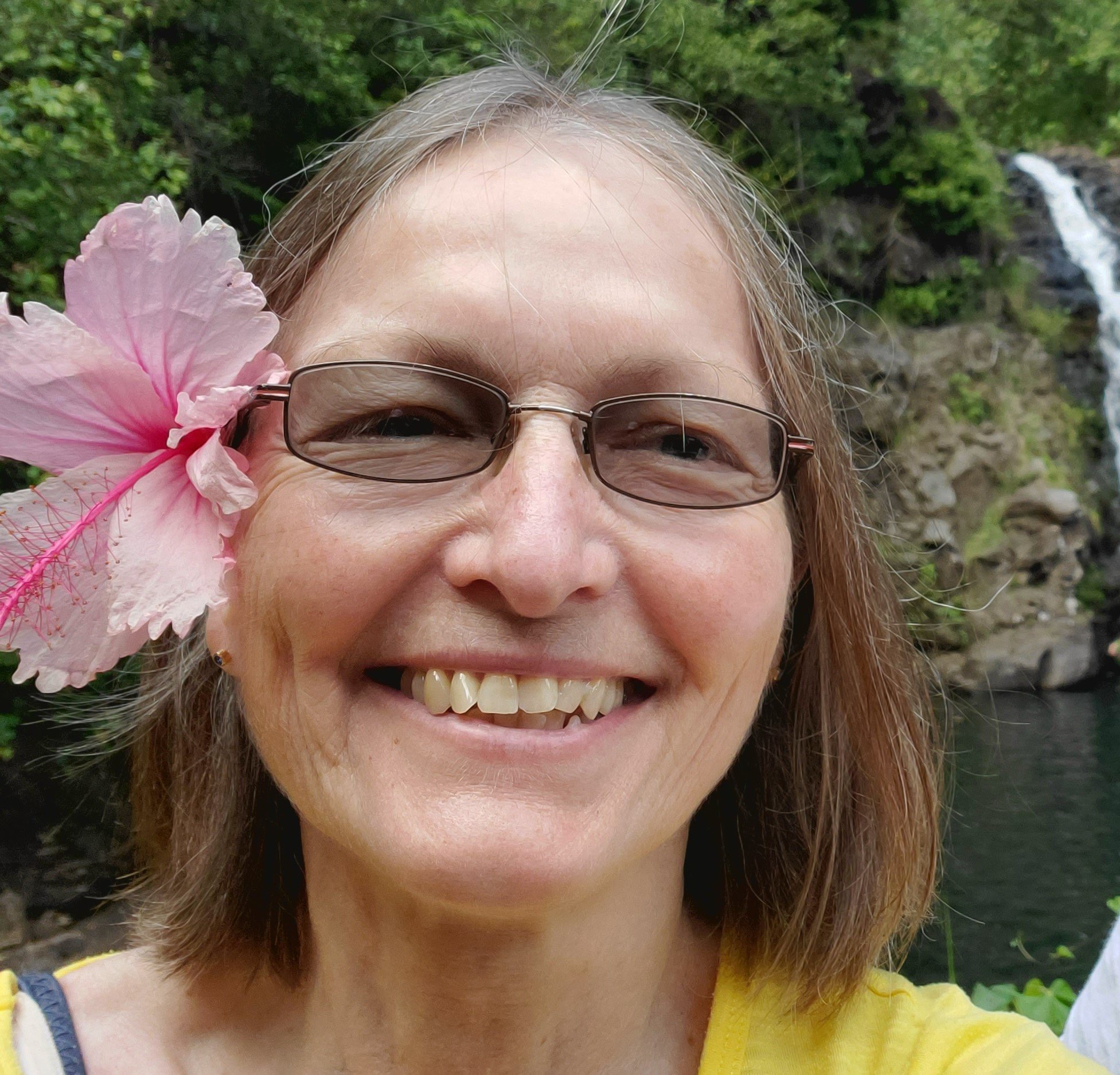 Christy Hoff.jpg