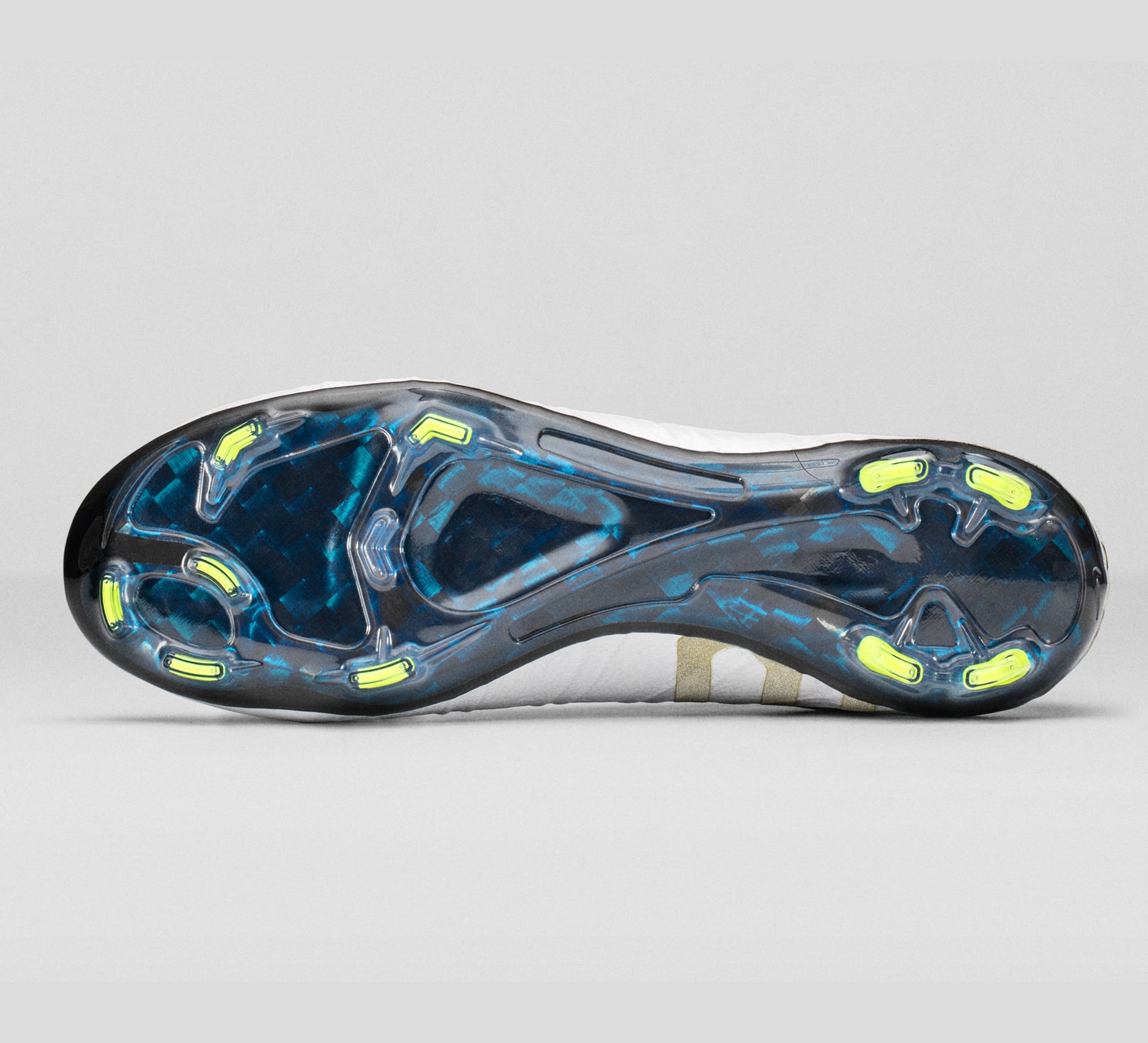 webNike_Carli_Lloyd_Cleats_OUT_main_D2_51640.jpg