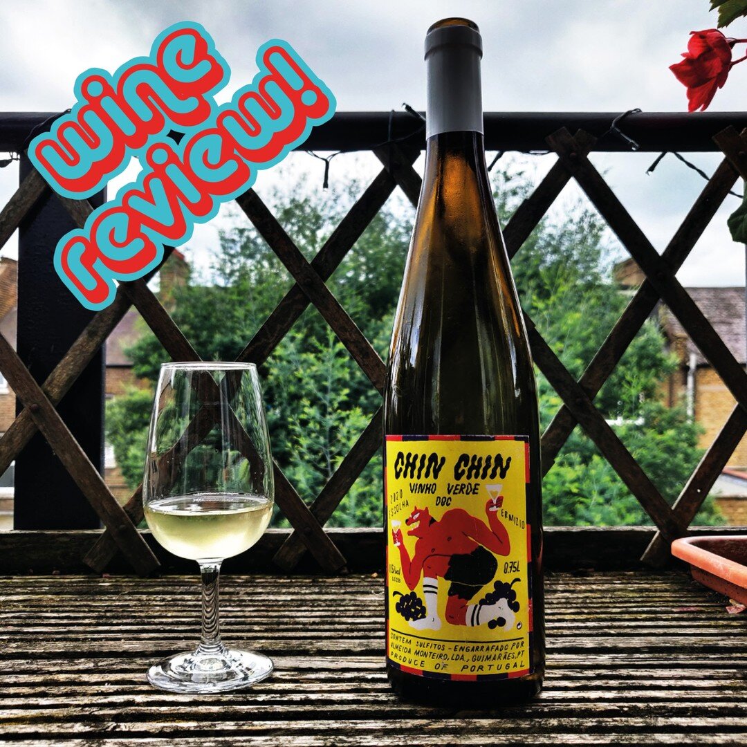 🍷📝 Wine review: 
&quot;Chin Chin&quot; by Quinta do Ermizio, 2020, Vinho Verde, Portugal
.
👆⬅️ to see my notes &amp; score.
.
This wine entered the UK wine scene through being selected as a house wine by notable wino establishment @noblerotbar, an