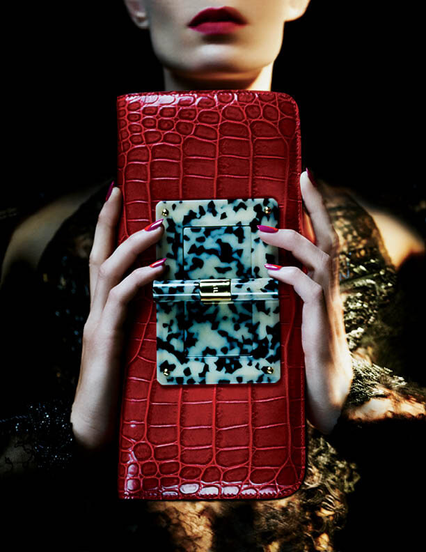 WOMEN'S ACCESSORIES17.jpg