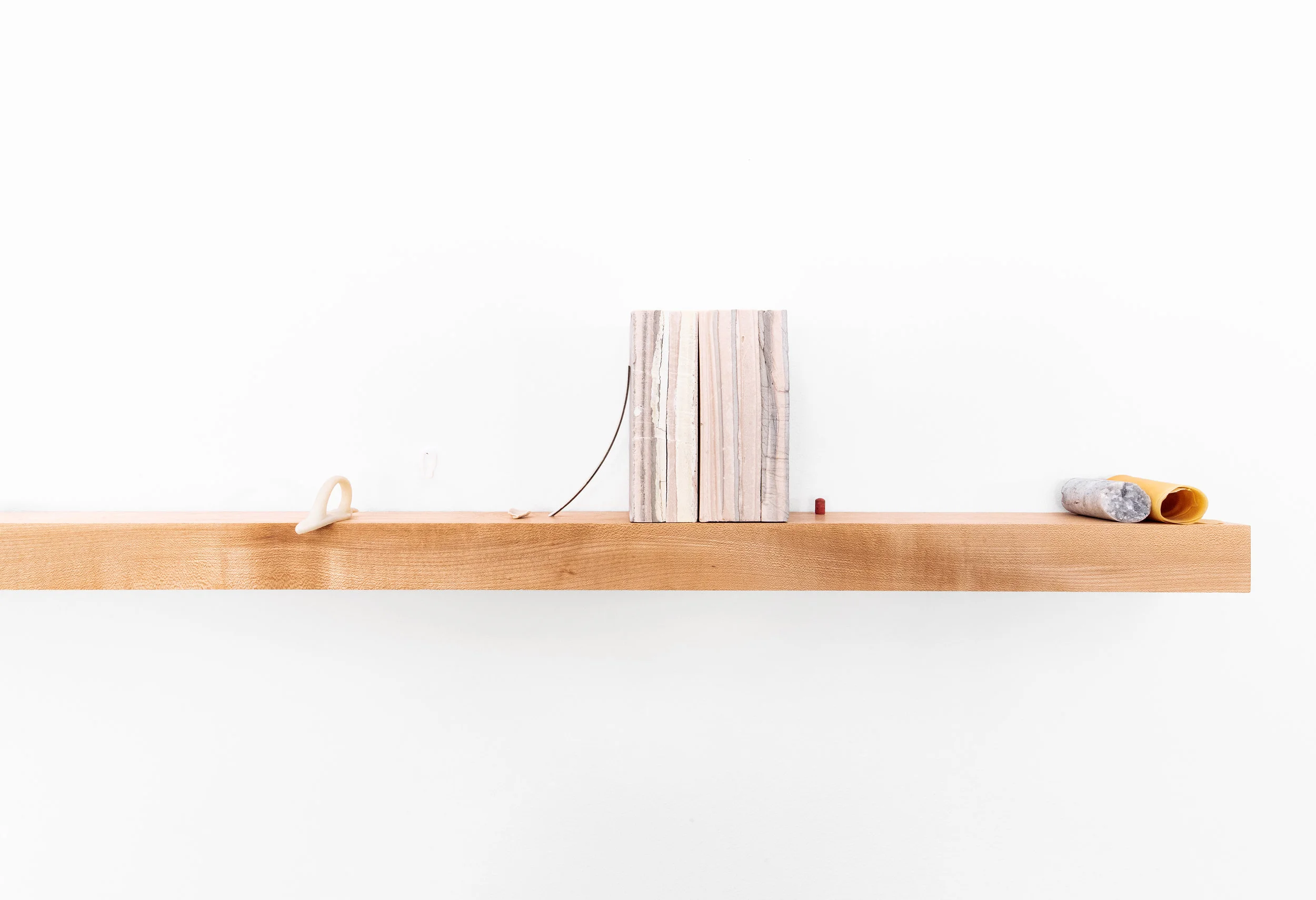 shelfdetail2.jpg