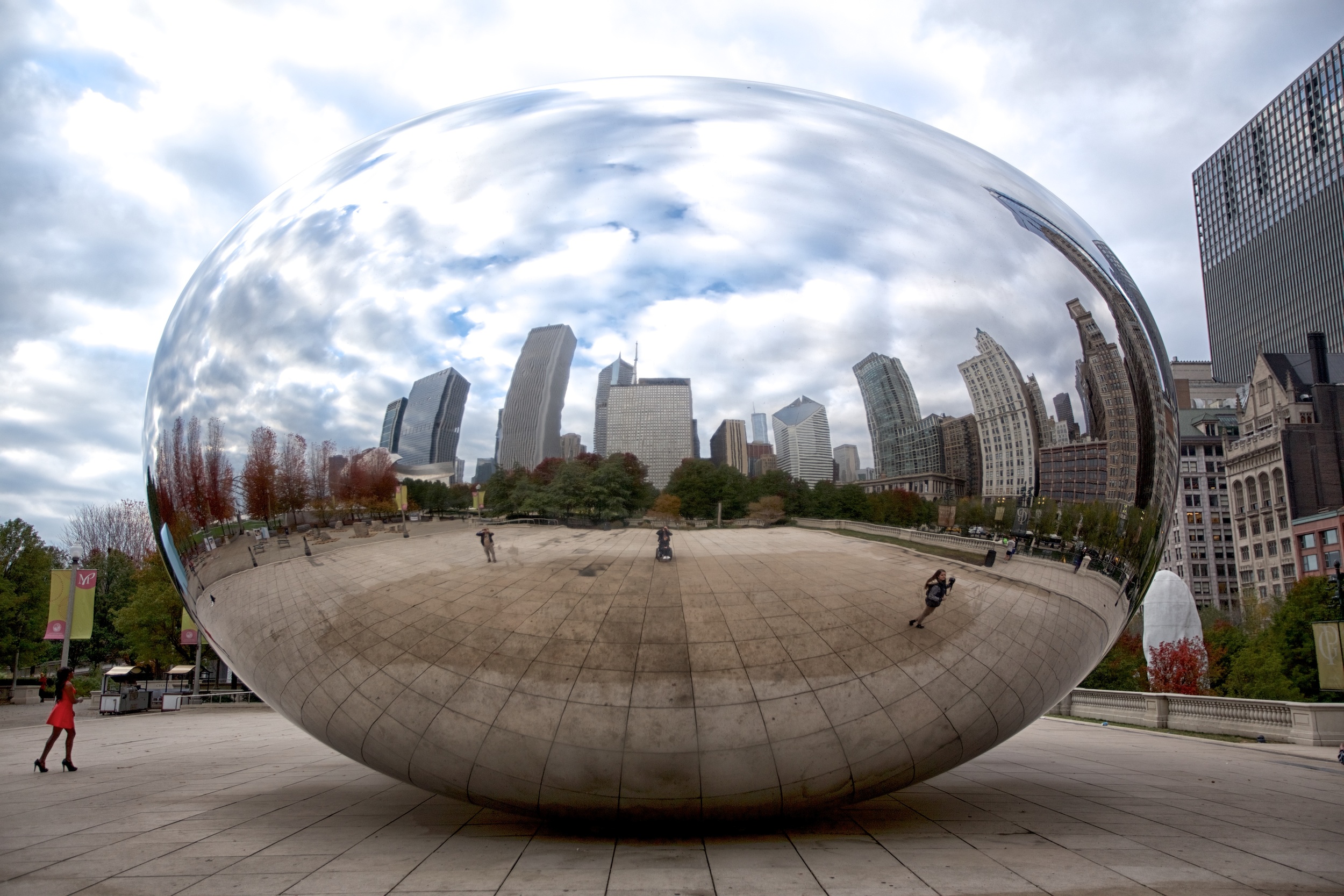 Cloud Gate, commonly known as "the Bean," is located in MILLENnIUM Park.&nbsp;