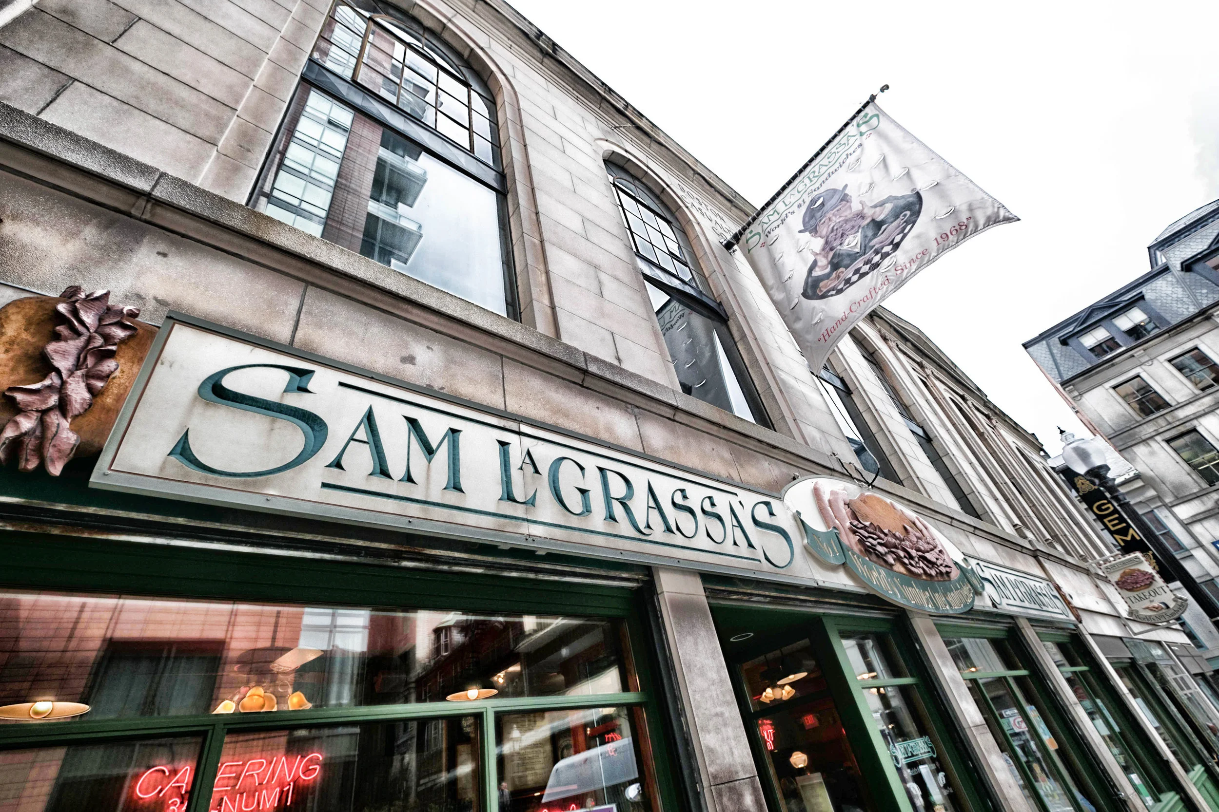 SAM LaGRASSA'S - WORLDS #1 SANDWICHES