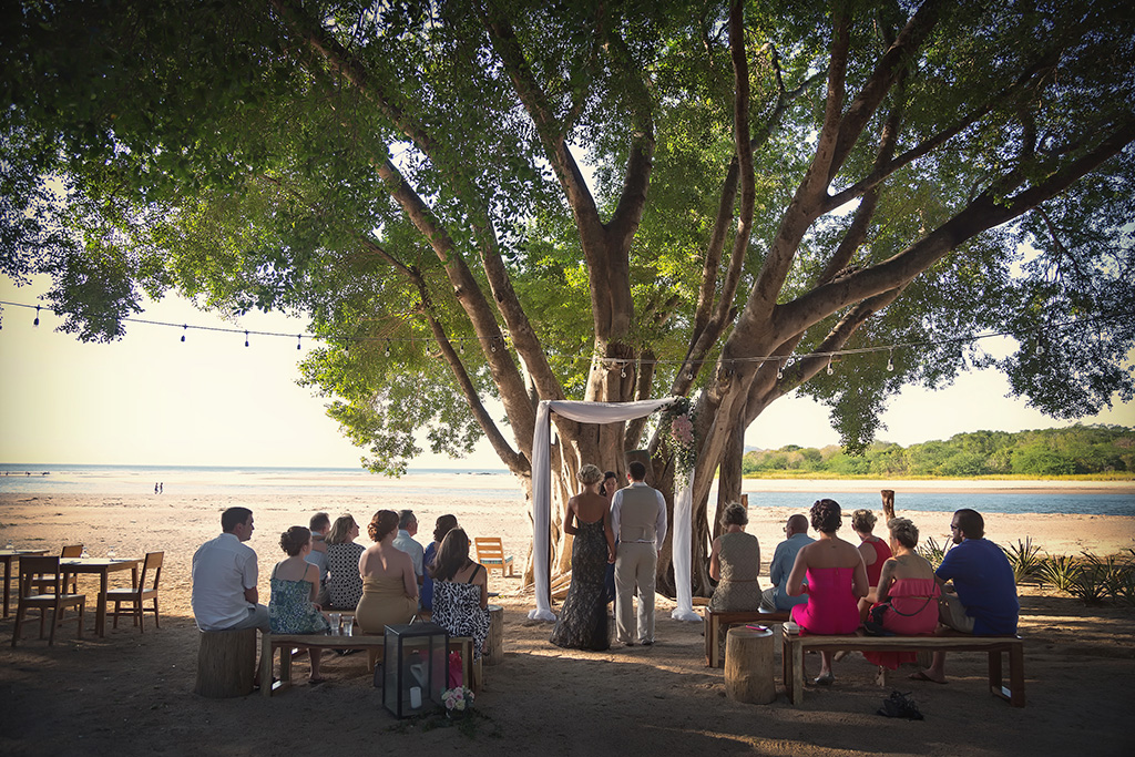 Documentary Destination Wedding Photography Costa Rica and Central América