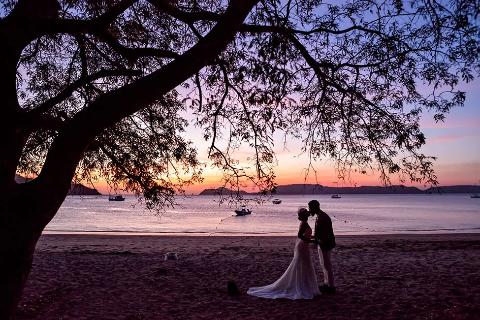 Documentary Destination Wedding Photography Costa Rica and Central América