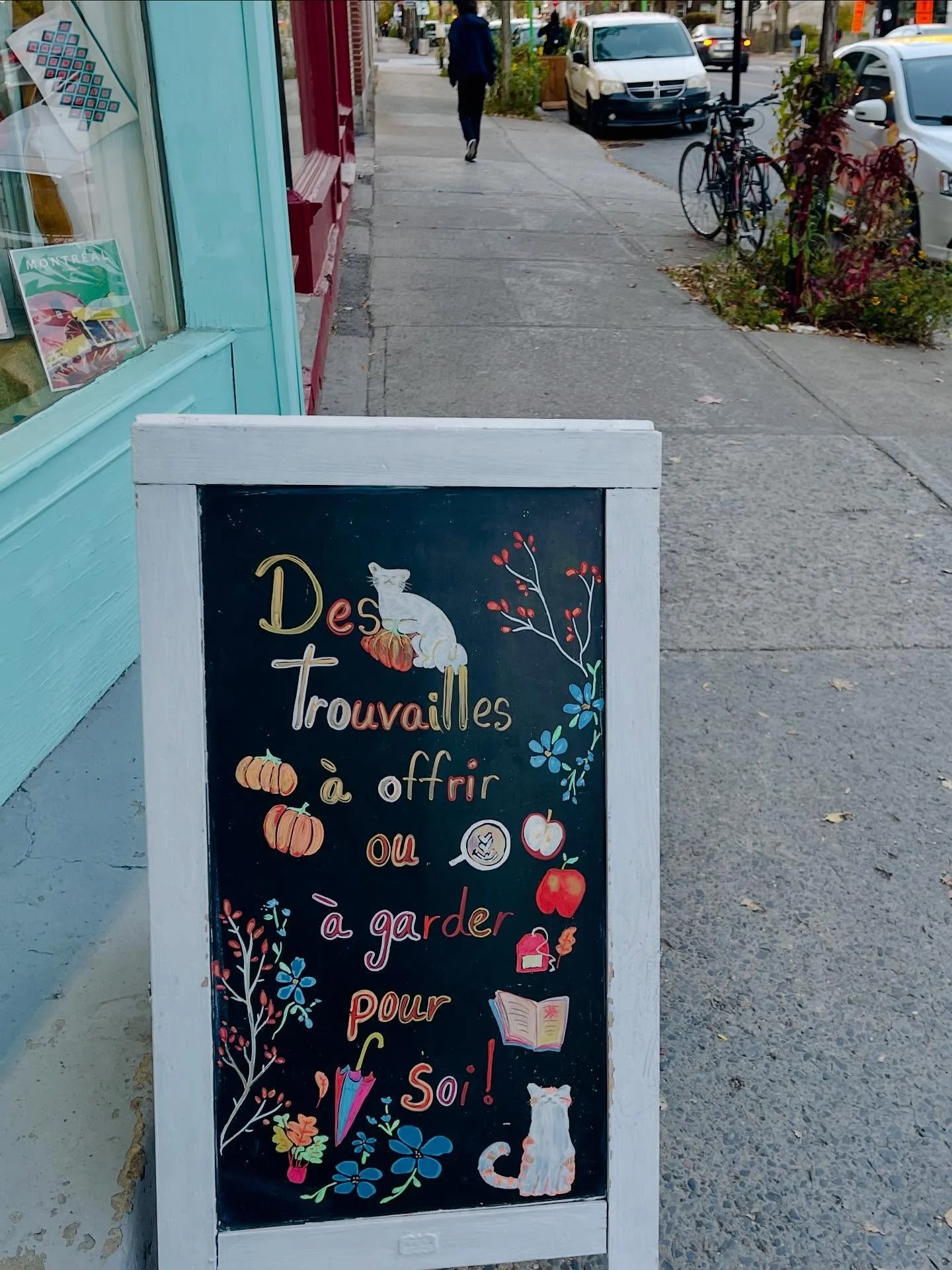 Merci &agrave; mon employ&eacute;e DALIA 🩷 Pour ce beau tableau! 🍂🧡🙏 #vivelautomne #fallishere #boutiquecadeau #montrealgiftshop
