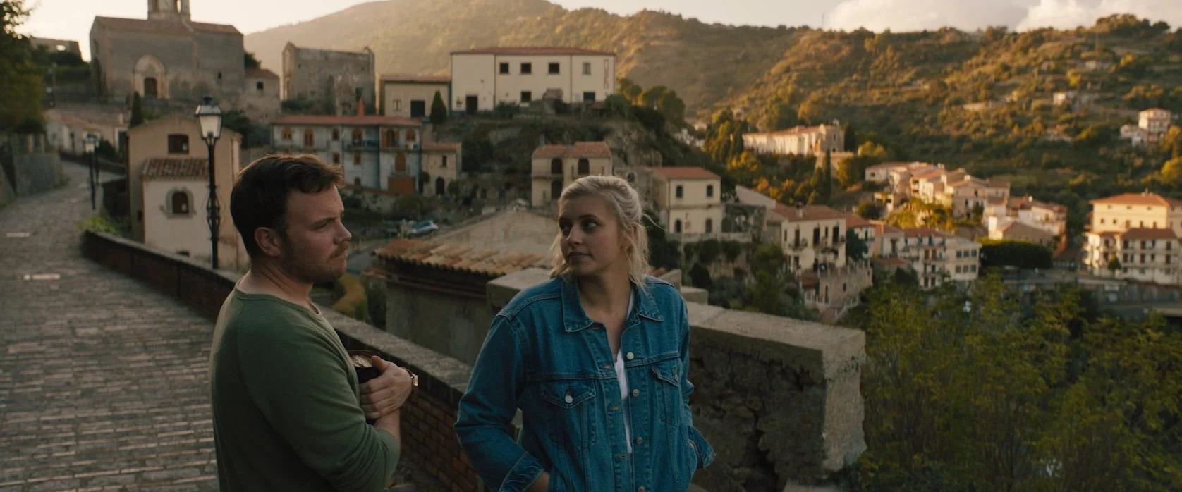 Timeline 1_01_41_31_20.jpg