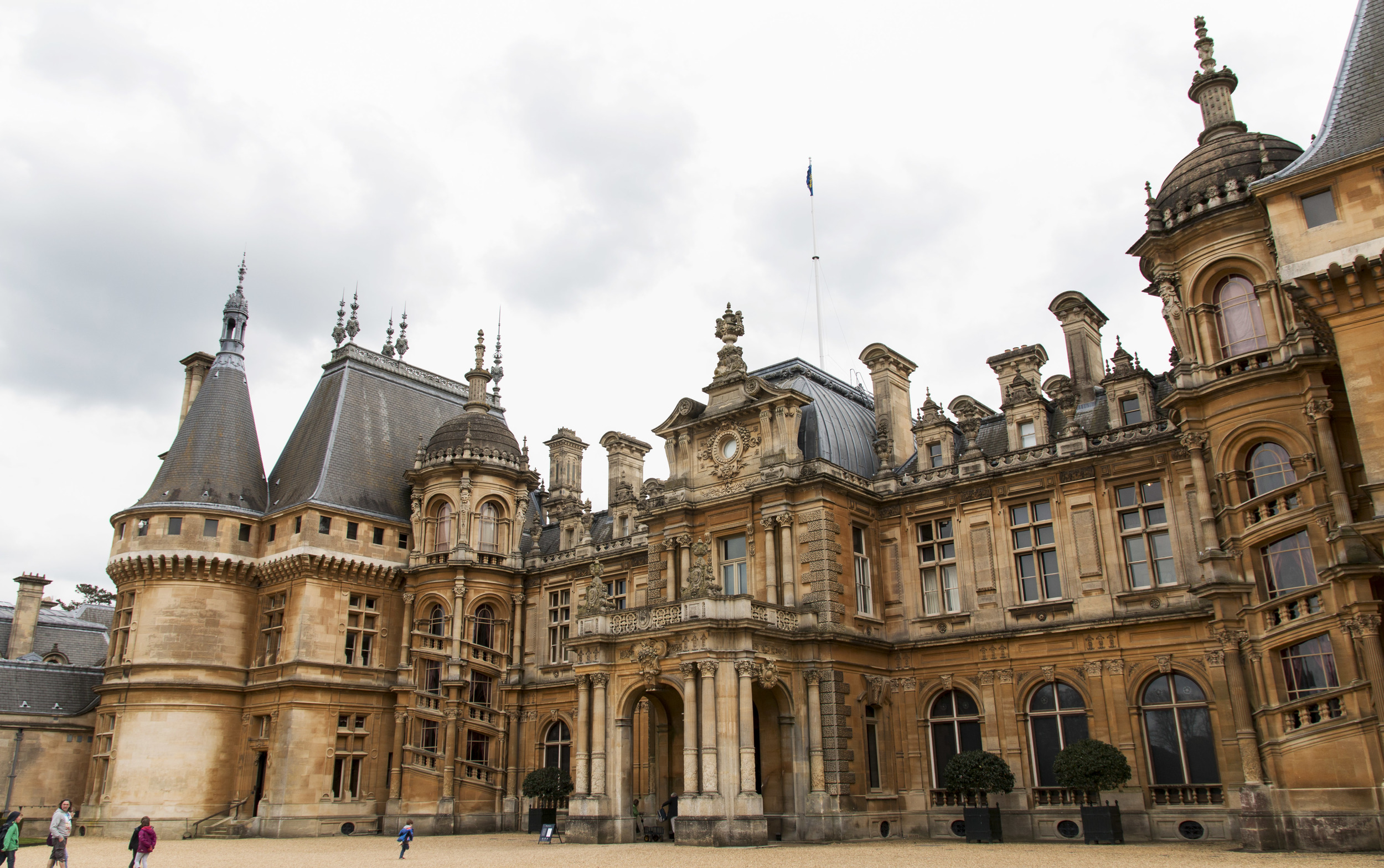 The front of the Waddesdon Manor