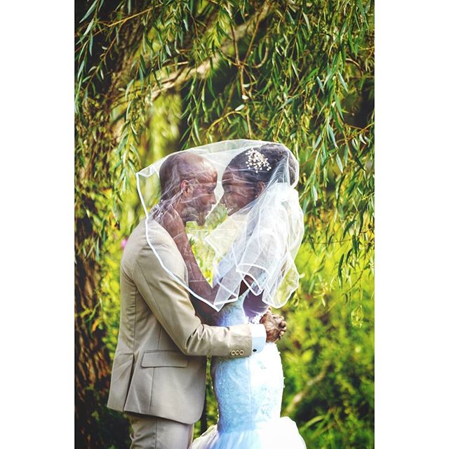 It was a sunny and warm September day for these two lovers to get married in the park today. #weddingphotography #bride #groom #wedding #beautiful #couple