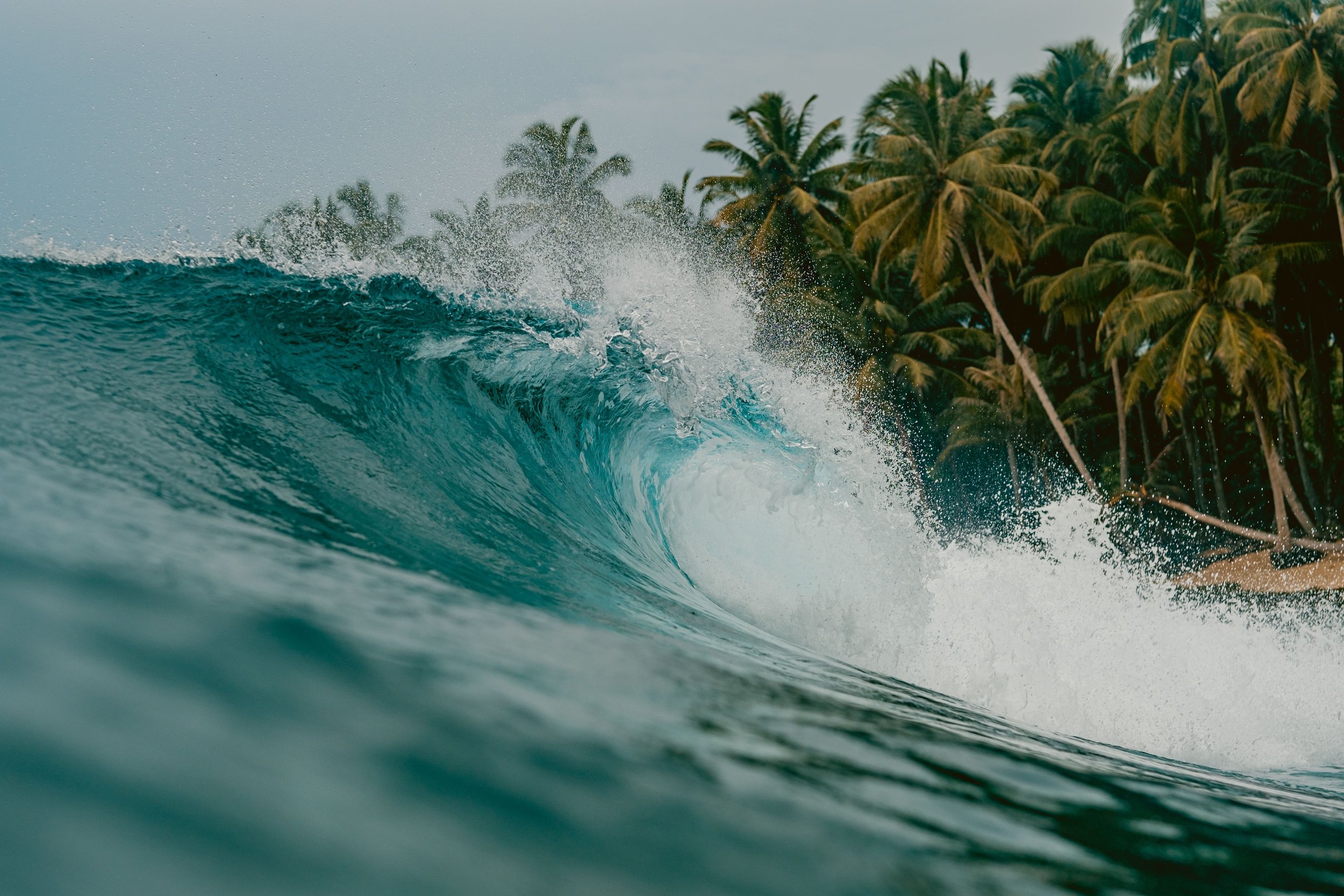 inside-view-huge-breaking-wave-sea-mentawai-islands-indonesia-min.jpg