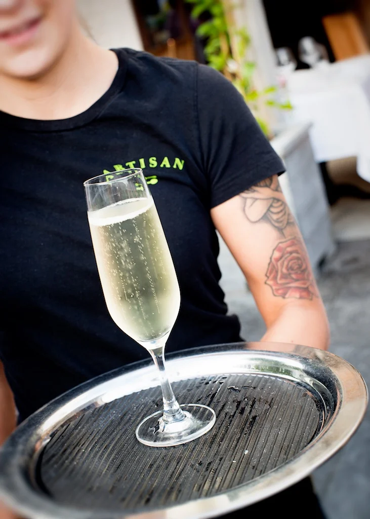 artisan_southport_happy_hour_201514.jpg