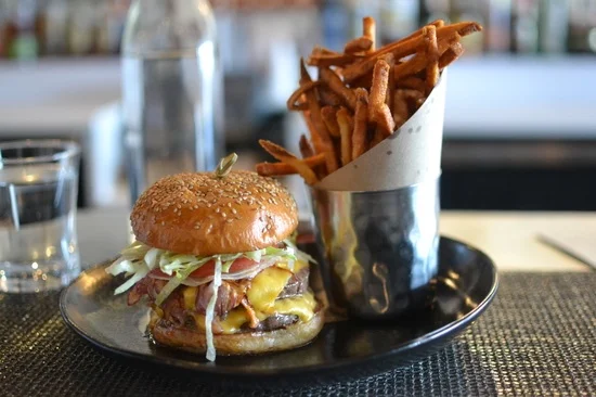 Top Ten Burgers In Southwest Ct 2017 Edition Ct Bites