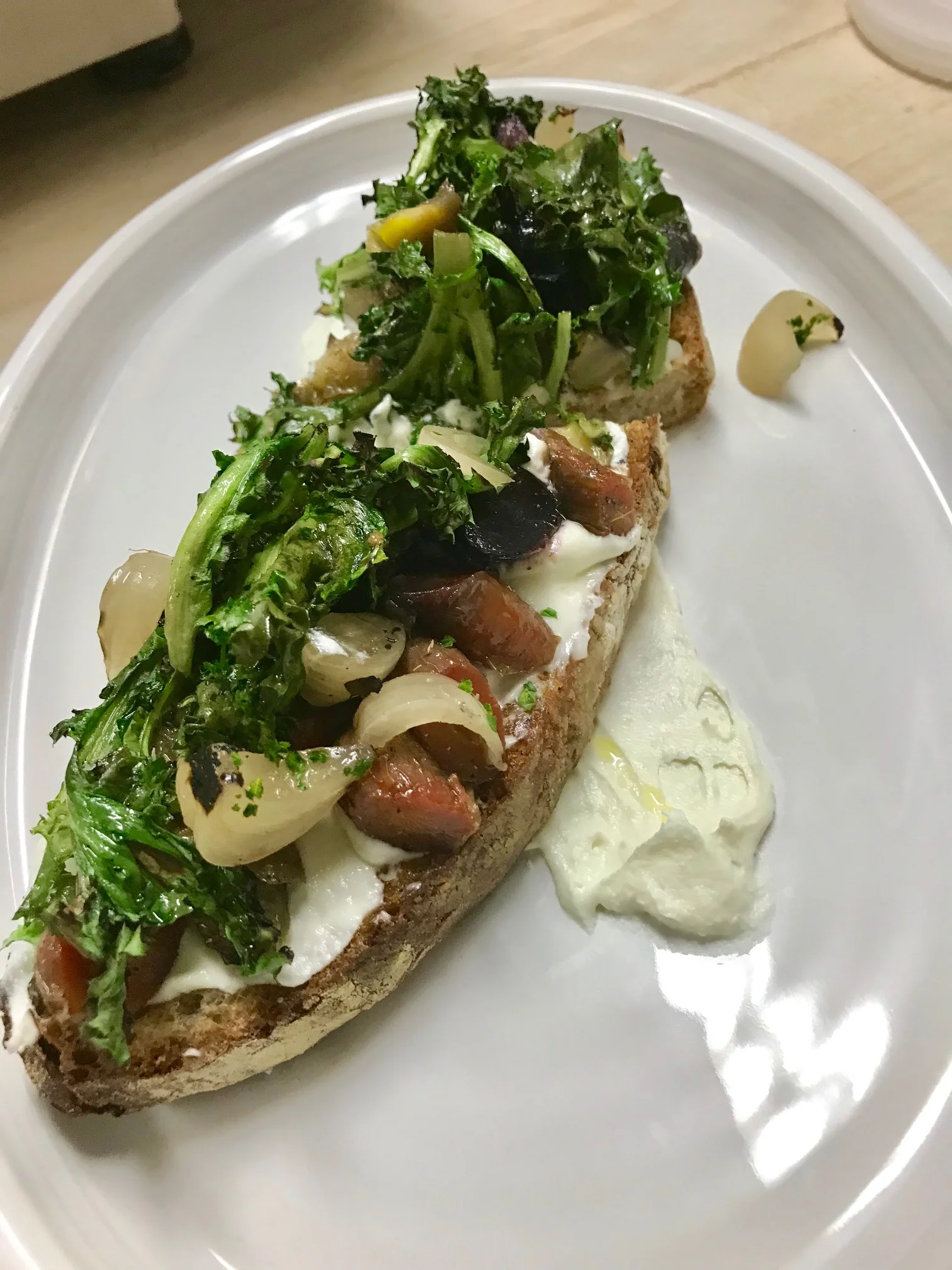 carrot crostini.jpg