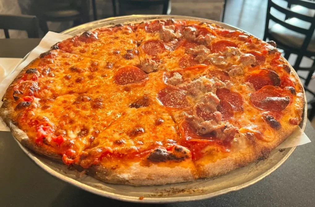 CT Pizza Trail: Tipsy Tomato in Derby- The Unexpected Stop That Won Me Over