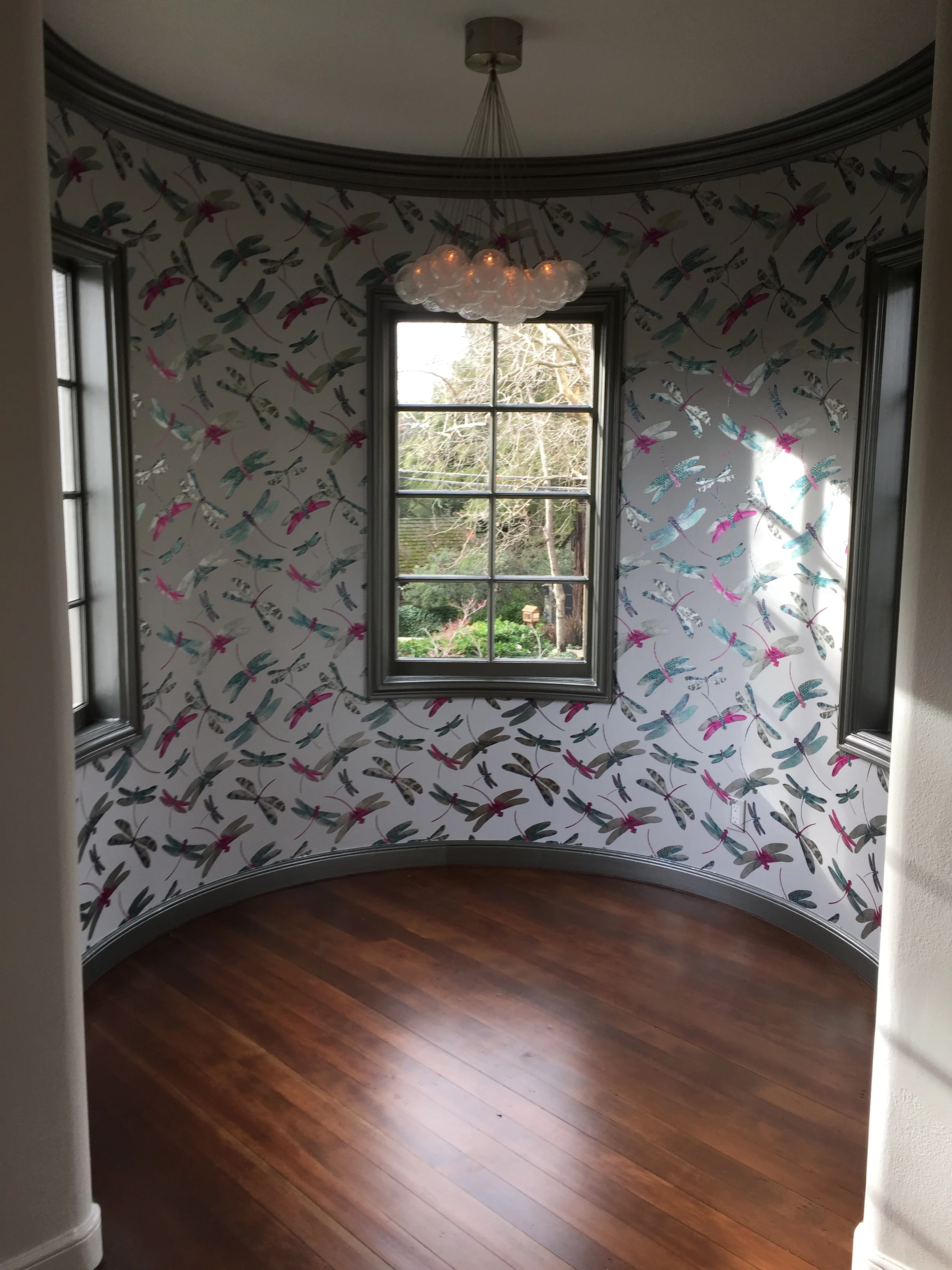 Osborne & Little- Dragonfly Dance (Matthew Williamson)