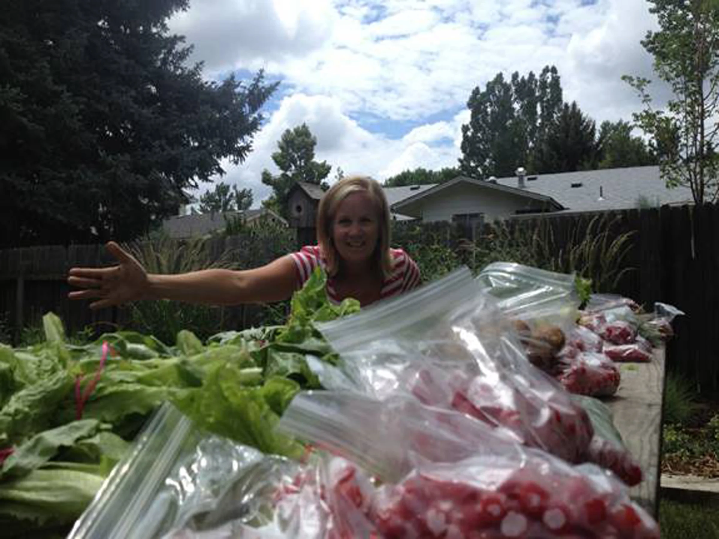 aane.produce.jpg