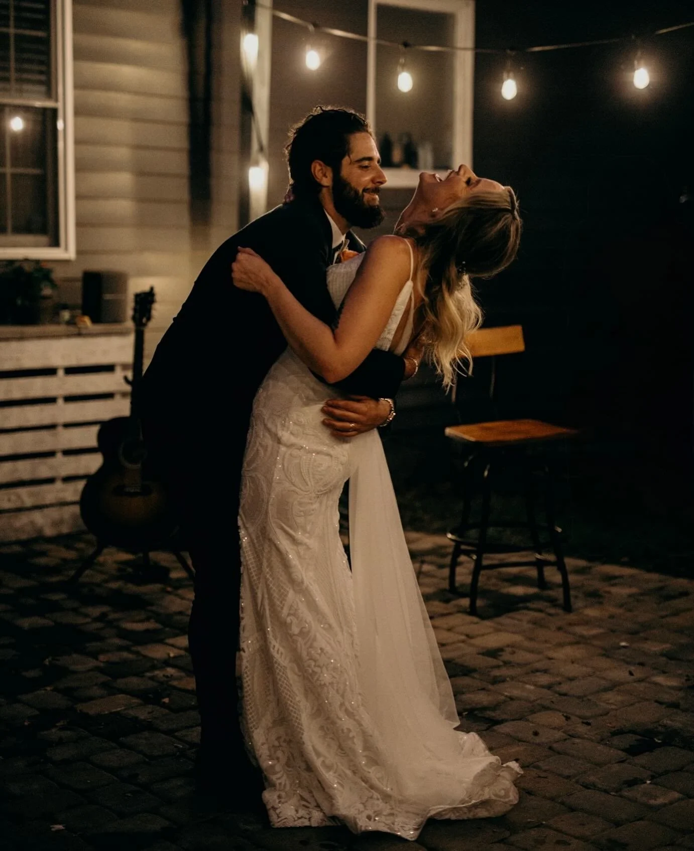 Marry the guy who makes you laugh like this! 😍
Happy 4 years married dream man! ❤️❤️❤️