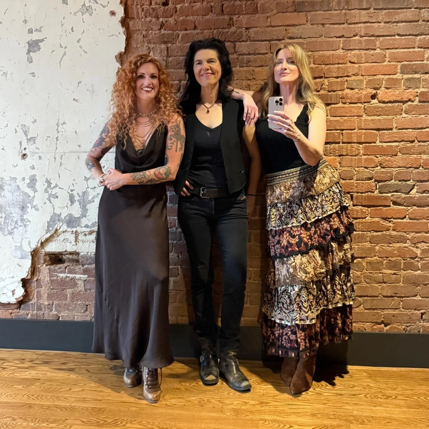Still basking in the glow of 2 sold out shows this past weekend! 🥰 Was very honored to be invited to swap songs and stories with @maiasharpmusic &amp; @iamfister at The Mockingbird in Greenville, SC. Nothing like singing 3 part harmony all night wit