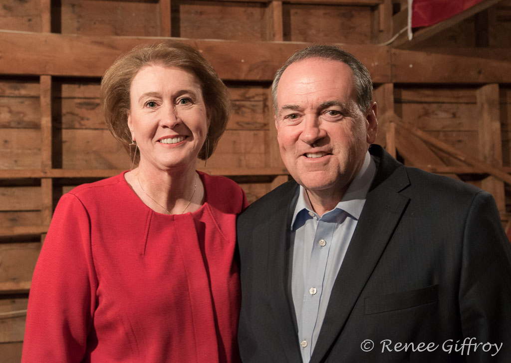 Mike Huckabee and wife, Janet,  in Rye, NH