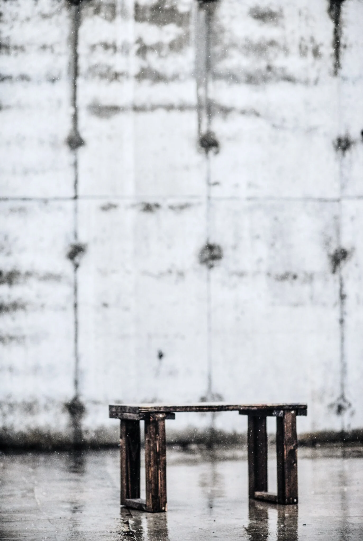 Lou Bench Outdoor_preview.jpg