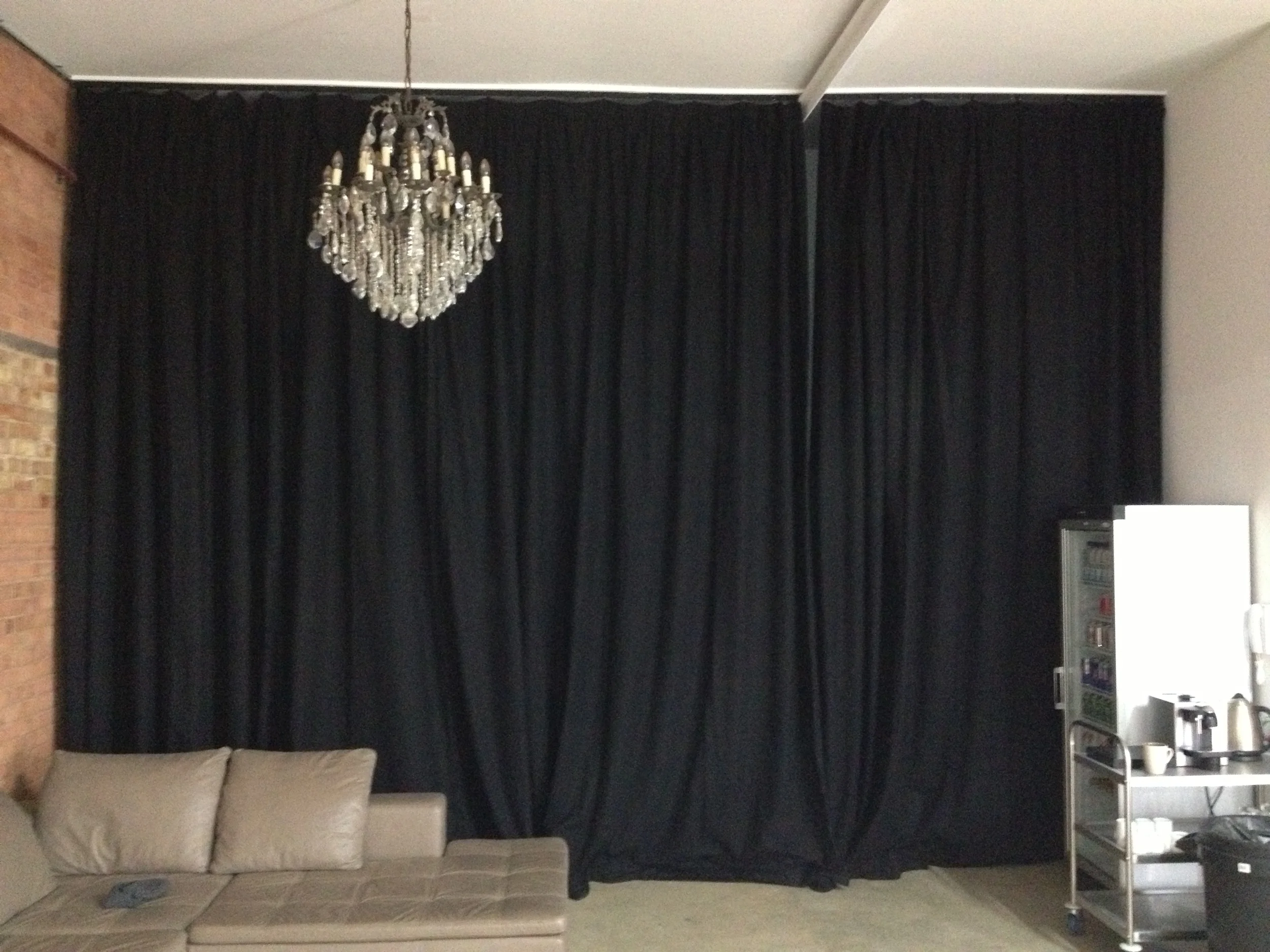 Bow Bunker : Black-out curtain