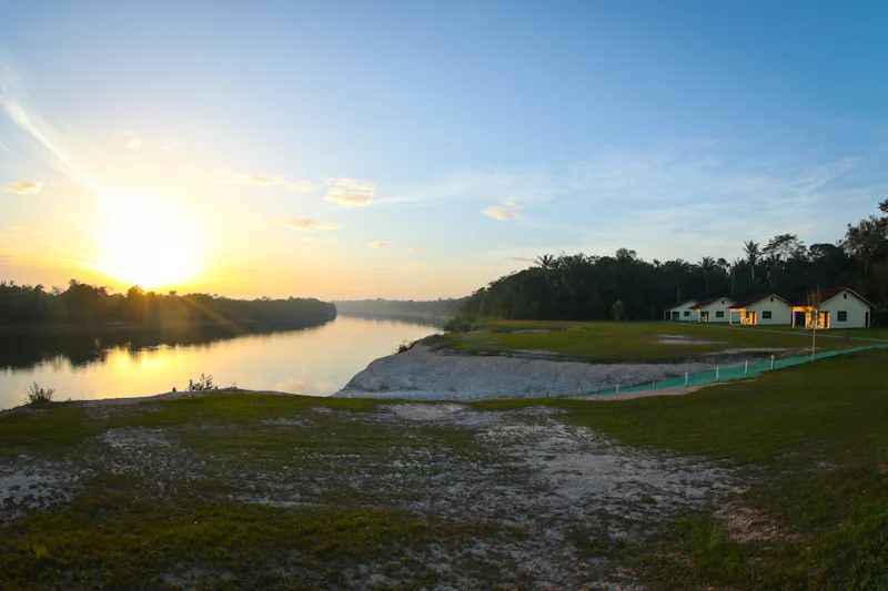 Guests cabins at Agua Boa, just above the river. 