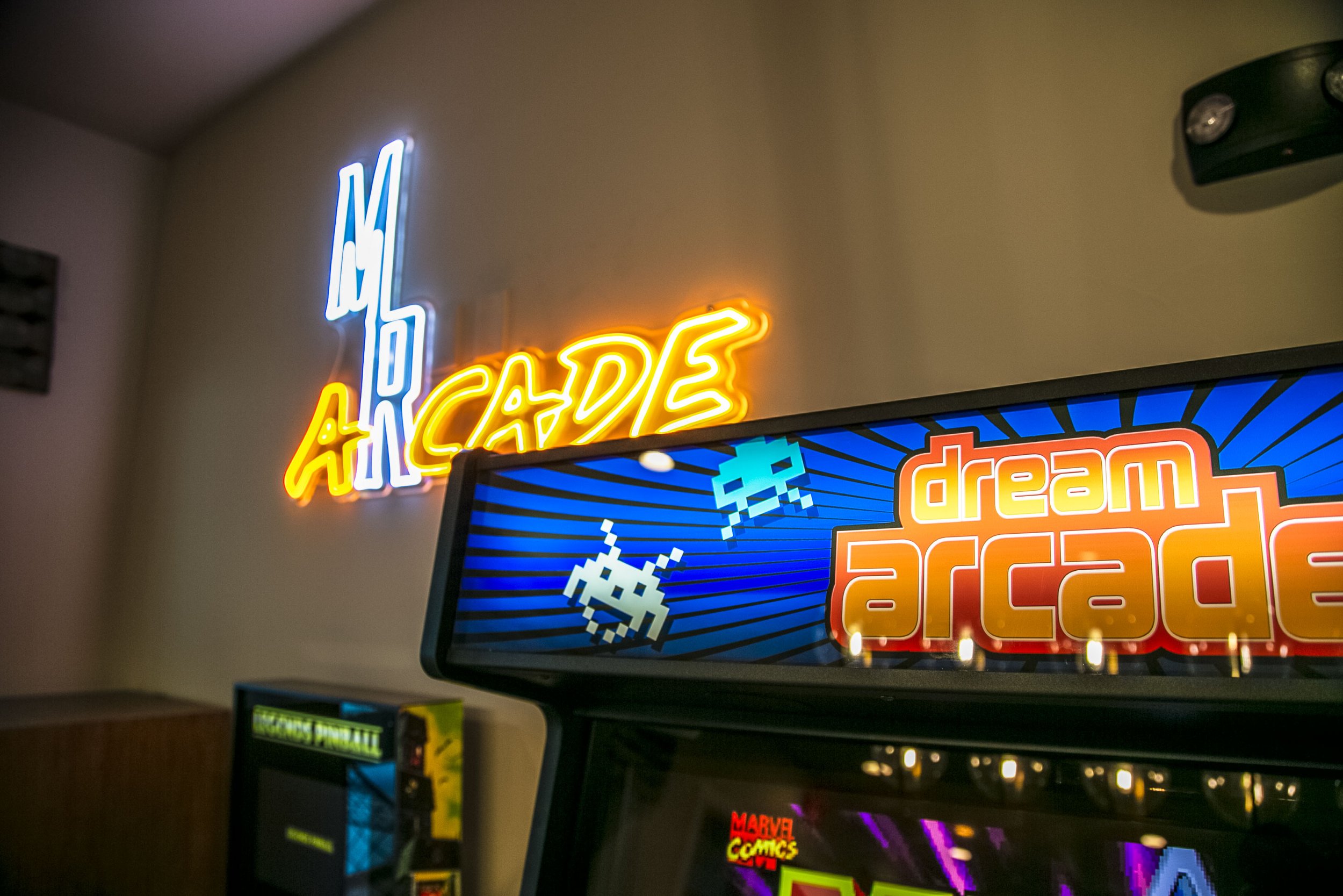 arcade1.jpg