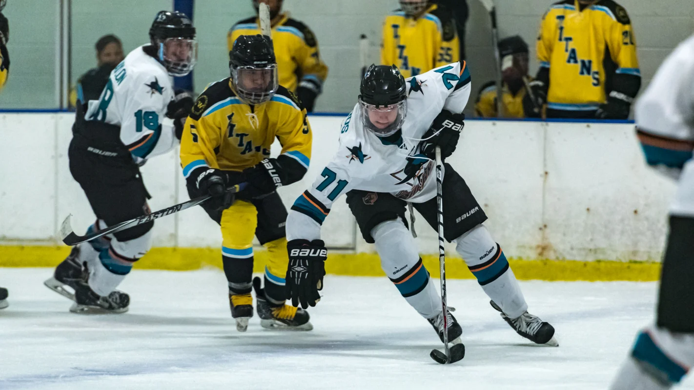 Jr sharks 9-7-15-10.jpg