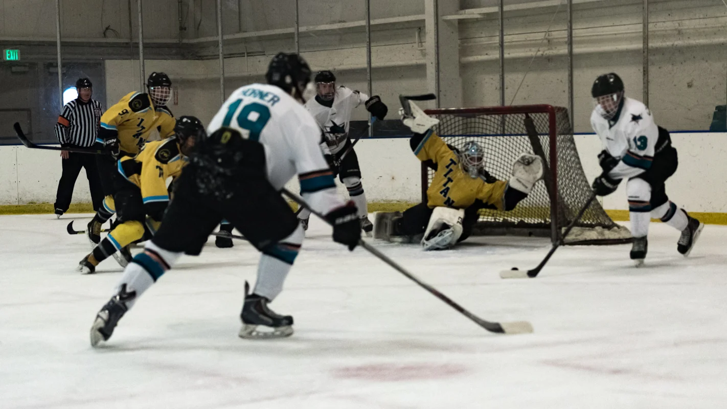 Jr sharks 9-7-15-9.jpg