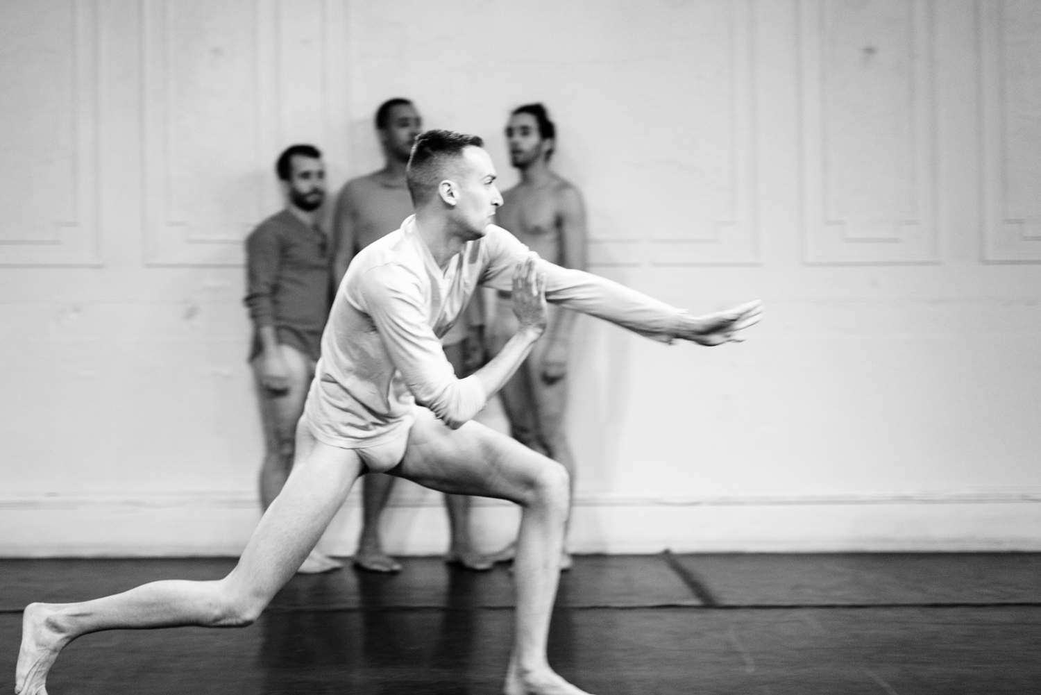 PROJECT 44 DANCE