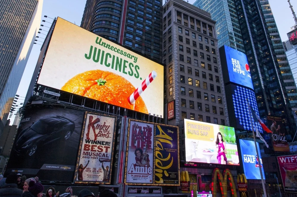   WRITER:&nbsp; Jonathan Careless &nbsp; ART DIRECTION:&nbsp; &nbsp;Randy De Melo  CREATIVE DIRECTION: &nbsp;Alan Madill,&nbsp;Terry Drummond &nbsp; AGENCY:&nbsp; Juniper Park &nbsp; CLIENT:&nbsp; Tropicana U.S. 