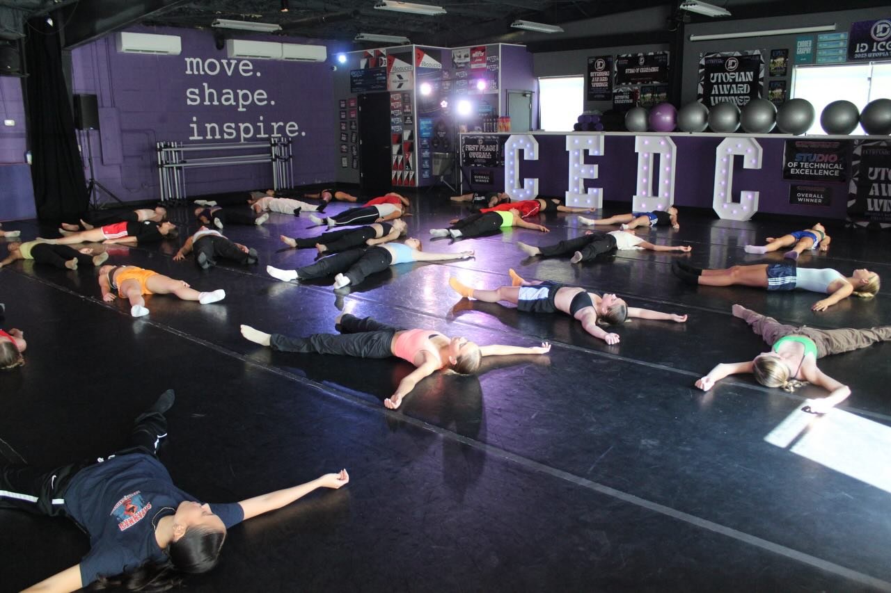 THANKFUL for every dancer that moves within our many walls! Happy Thanksgiving Dance Fam! 💜

#dancecedc #moveshapeinspire #cedcszn11 #dancefam #