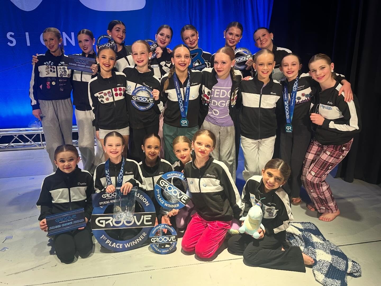 Way to go, Edge Co! We had so many first time competitors this weekend who lit up the stage! A great start to the season for Comp Co, Petite Co, and Mini Co! And we loved seeing some of our Pre Pro dancers join the fun too competing as an extra event