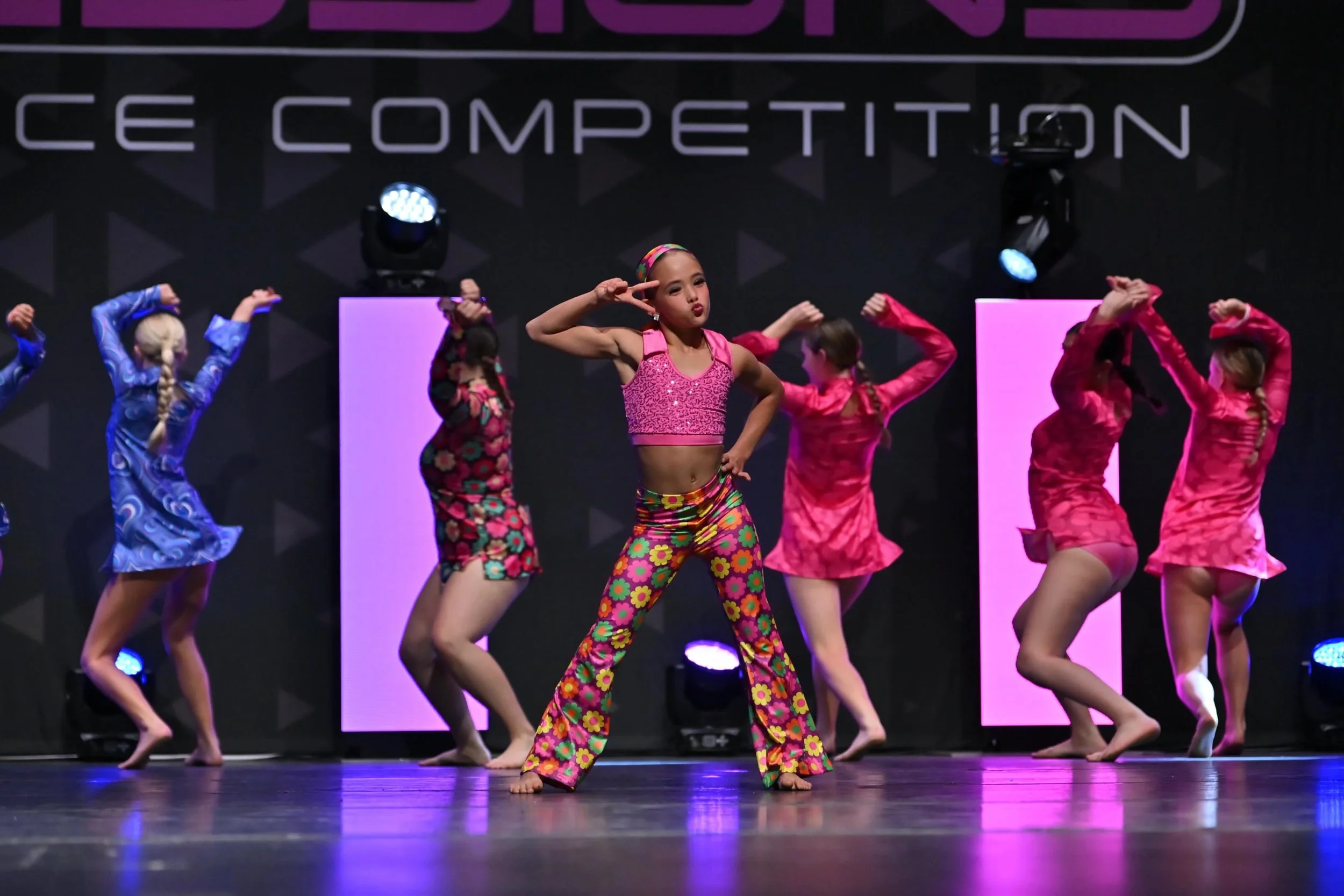 Have you purchased your tickets for DANCING THROUGH THE DECADES yet?! Visit our shop page to claim yours - Link in bio!

#dancecedc #cedcszn11 #cedcdecades #recital #letsdance