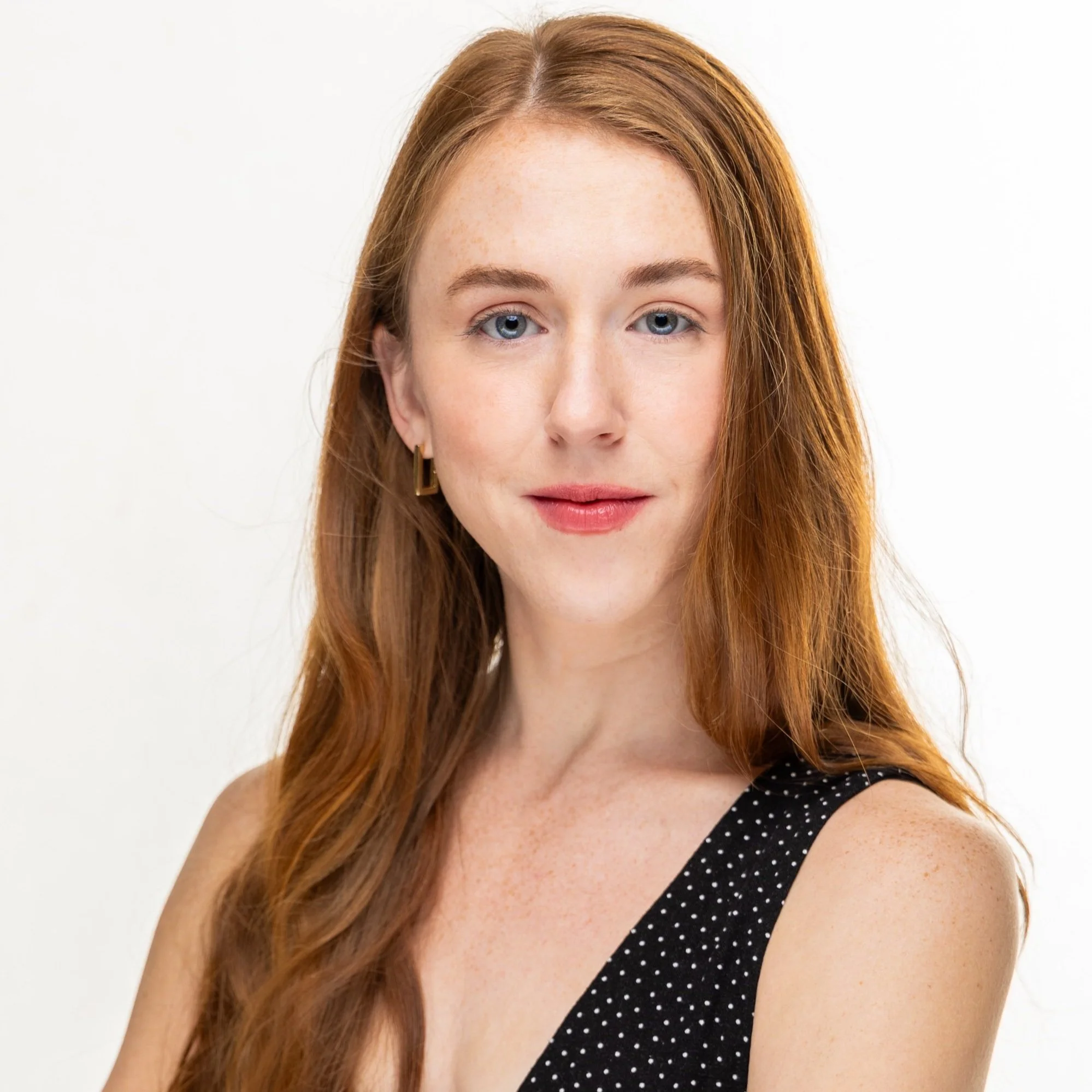 Amanda headshot.jpg