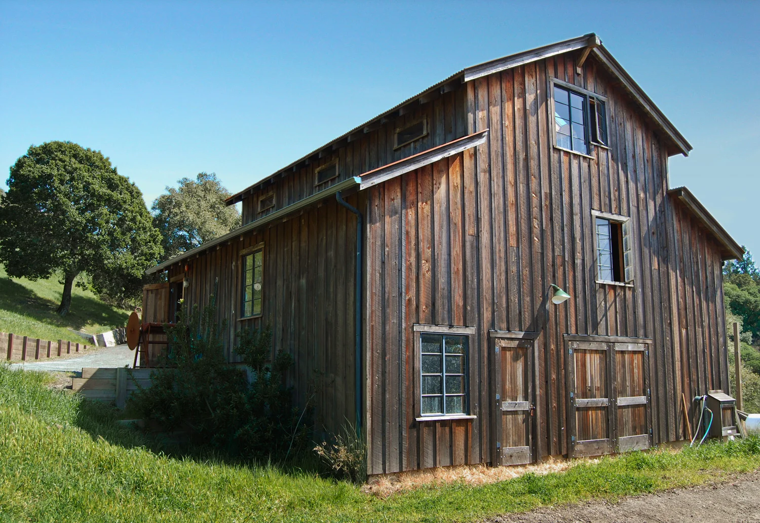 barn.jpg