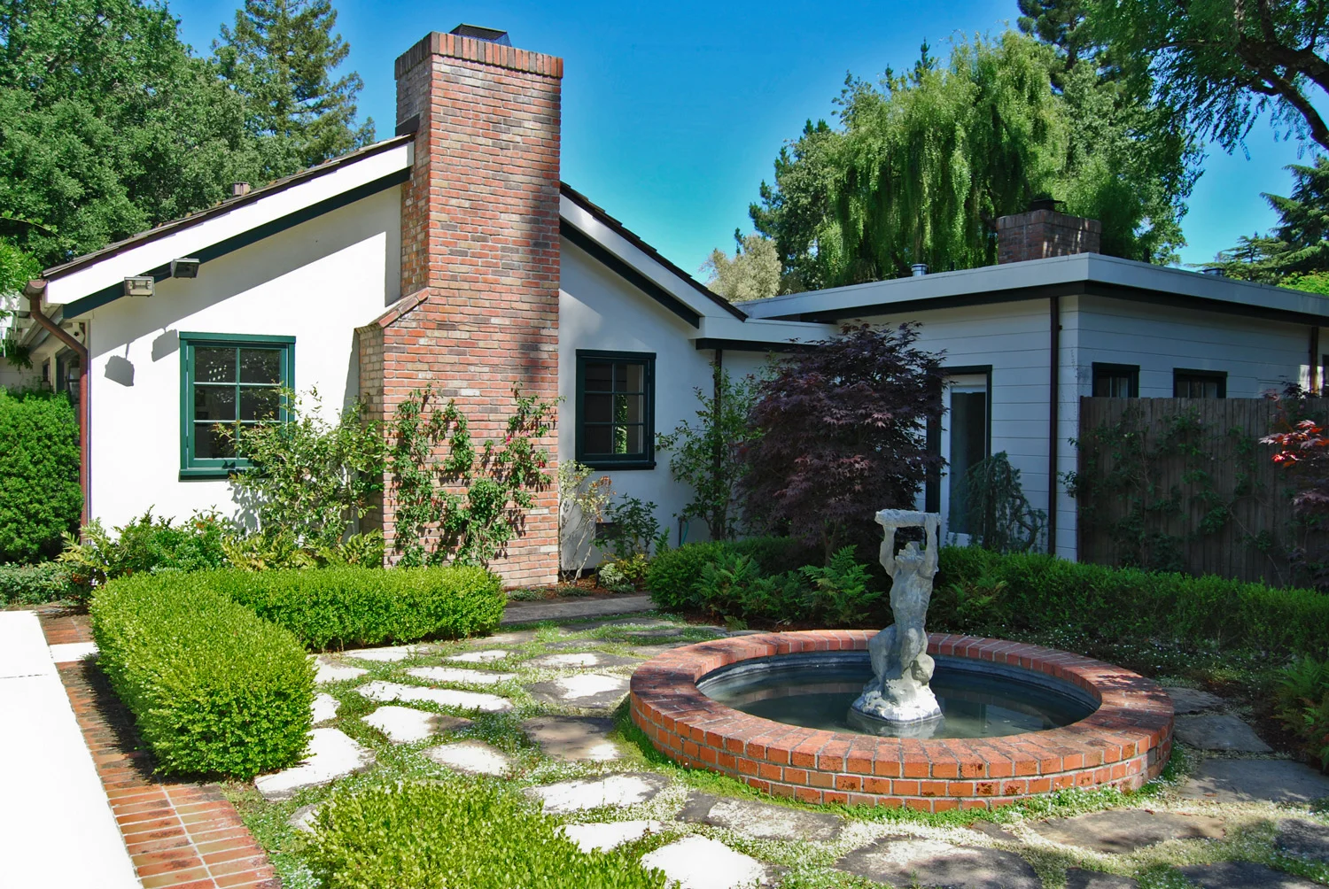 back_exterior.jpg