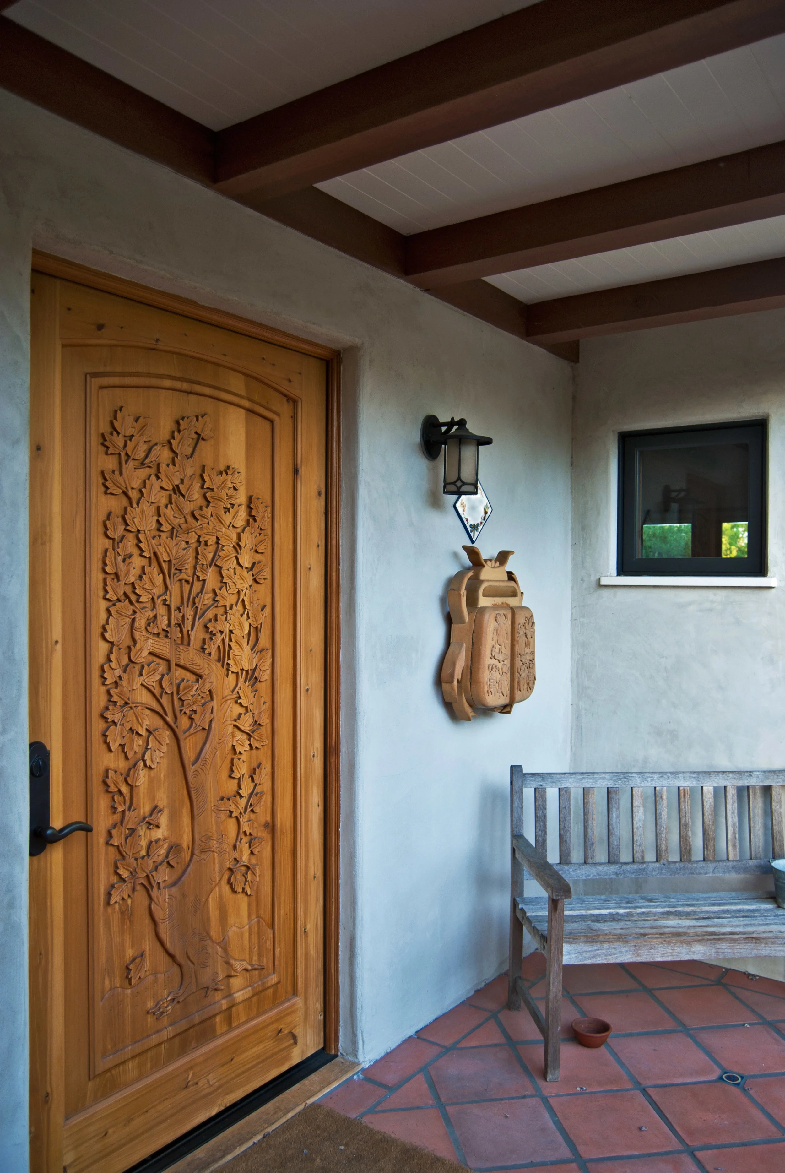 exterior_entrance6.jpg