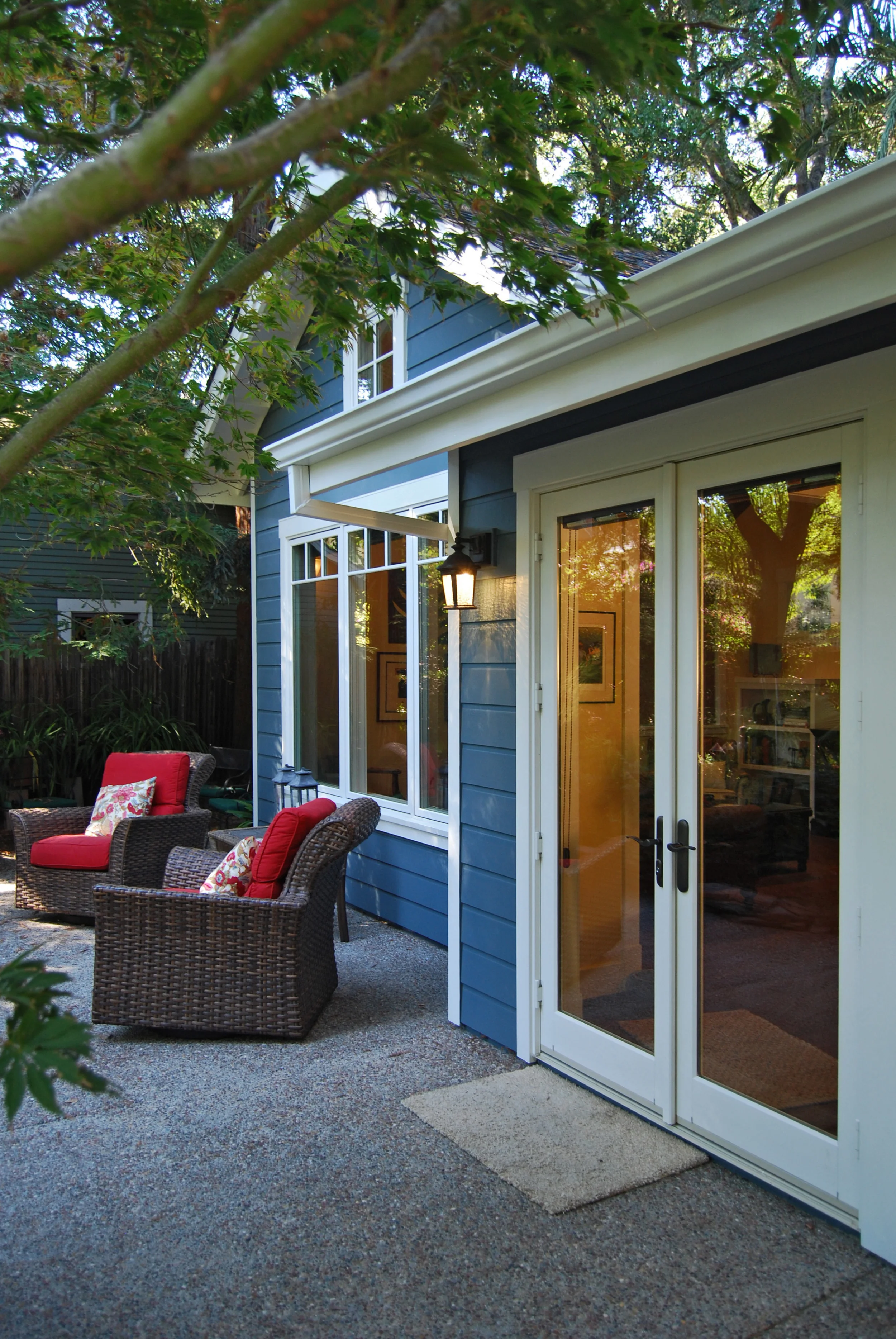 front_exterior6.jpg
