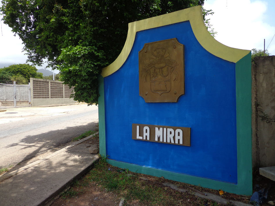 Calle La Mira