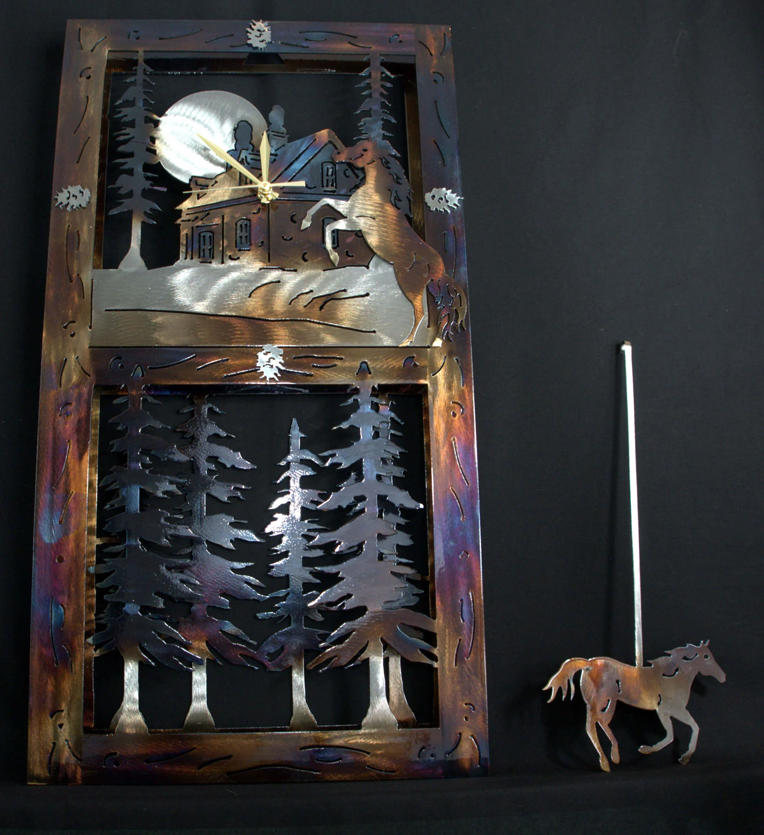 CLOCK HORSE REARING BLACK (3) w pendulum.jpg