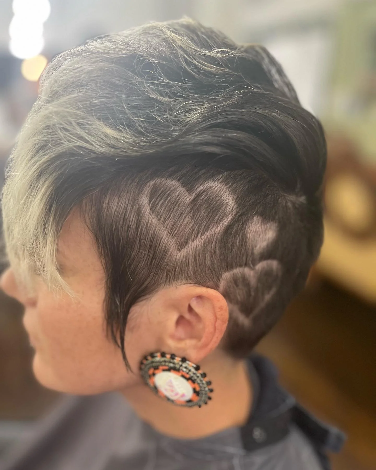Hearts are always cute! 💕
Haircut and heart designs by Savi
@hairbysavena
Savi has open spots for appointments! Call or dm us/her to book now!
#hairart #shorthaircut #pixiecut #heartdesign #fadehaircut #vancouverhairsalon #vancouverhair #vancou