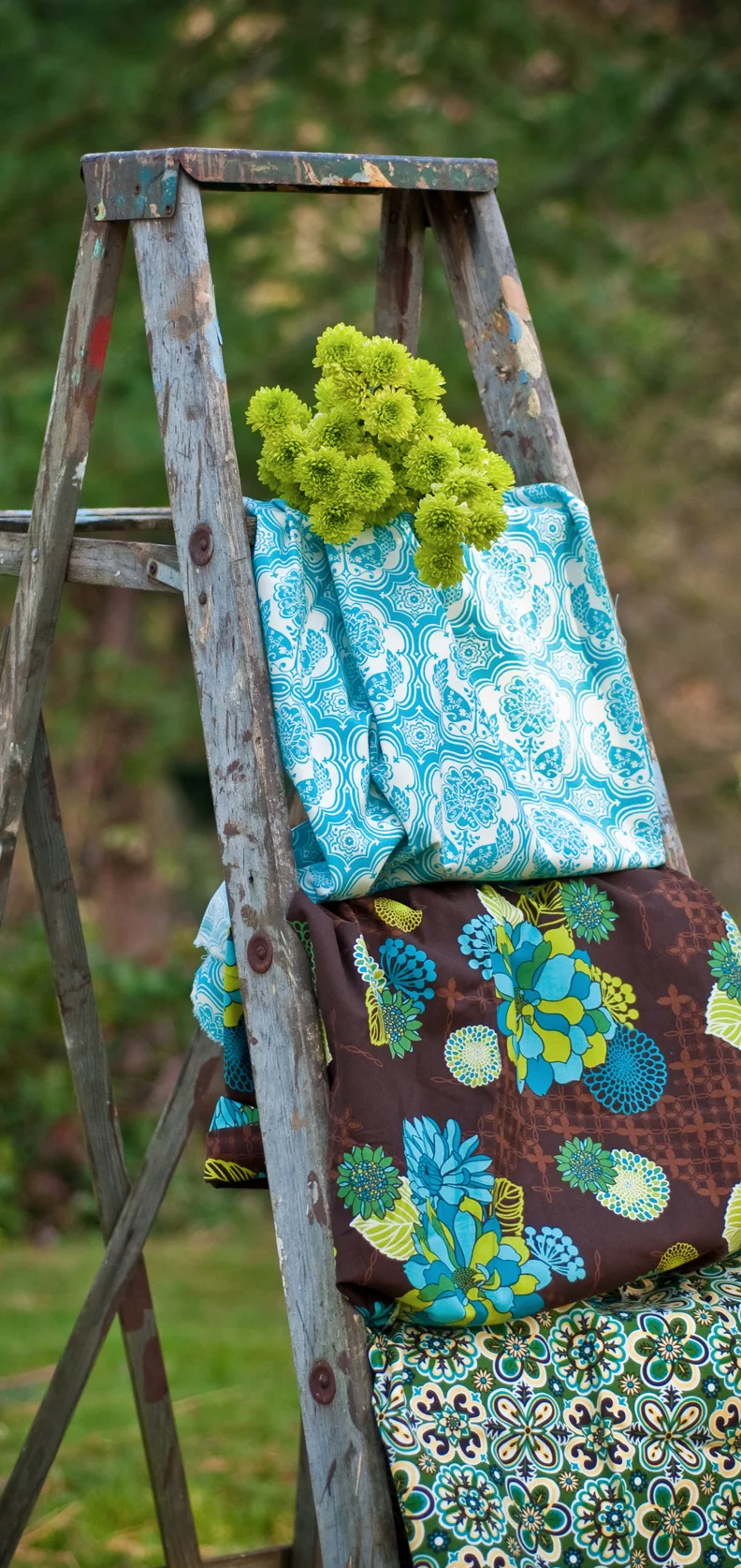 Josephine Kimberling's "Hot Blossom" fabric collection