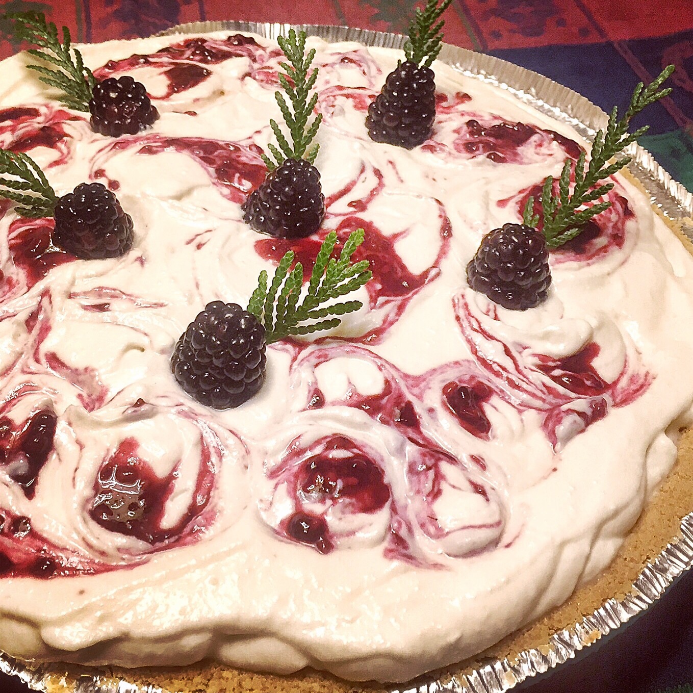 Whip up this no-bake vegan cheesecake and wow your friends&family.