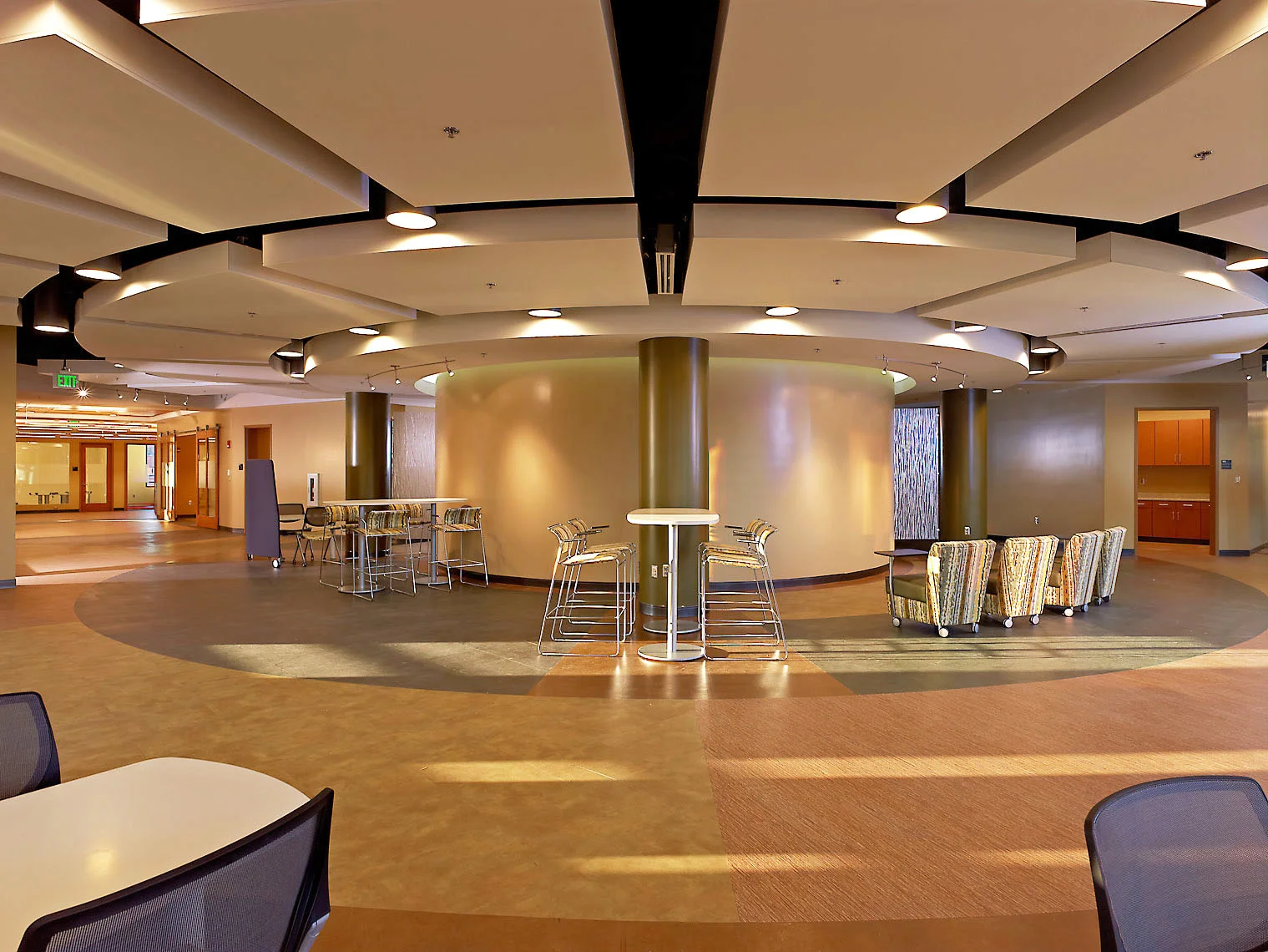 I504_Institutional_PHOTO1.jpg
