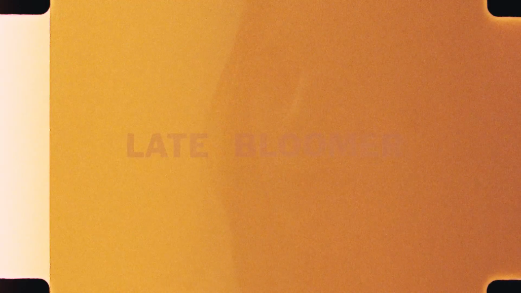 <i>Late Bloomer</i> (2019) 5min